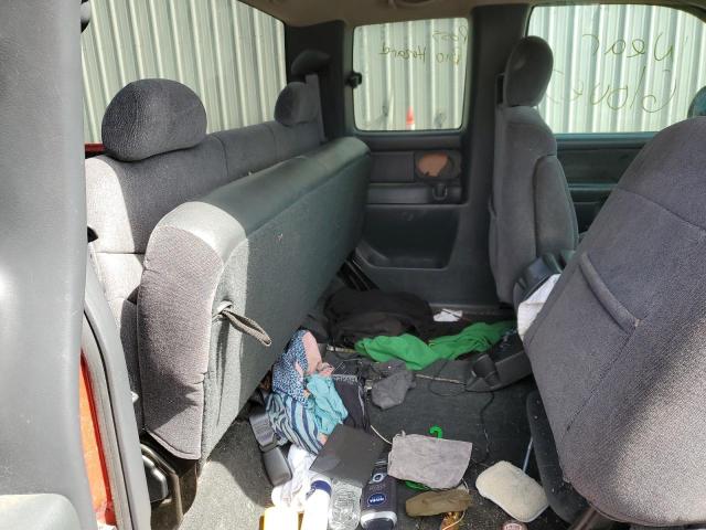 Фото 10 с аукциона – 2000 GMC NEW SIERRA с VIN 2GTEC19T0Y1111308