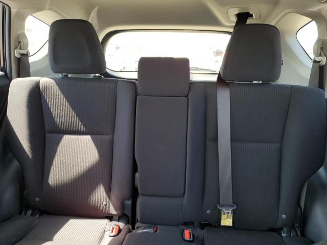 Photo 10 from auction – 2018 TOYOTA RAV4 LE with VIN JTMZFREV7JJ161441