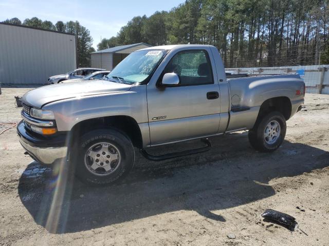 CHEVROLET SILVERADO 2000 with VIN 1GCEK14V8YZ193615 - Photo from auction