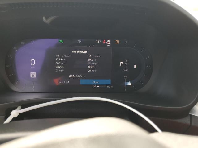 Photo 9 from auction – 2025 VOLVO XC40 CORE with VIN YV4L12UJ4S2467838