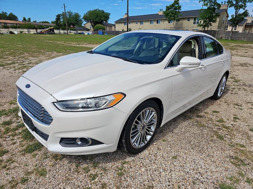 Photo 2 from auction – 2015 FORD FUSION SE with VIN 3FA6P0HD8FR126876