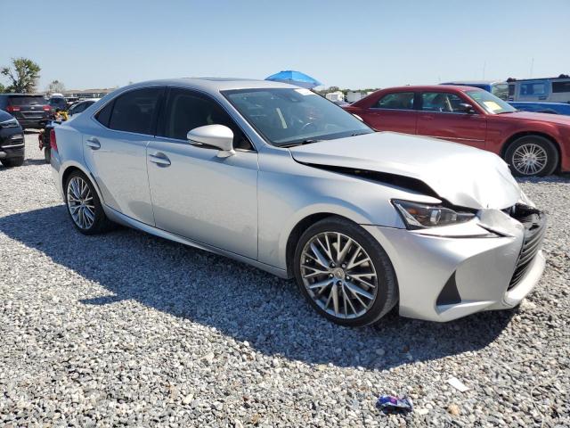 Photo 4 from auction – 2017 LEXUS IS 200T with VIN JTHBA1D23H5040920
