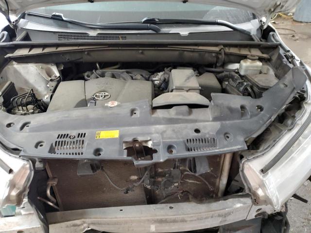 Photo 12 from auction – 2018 TOYOTA HIGHLANDER with VIN 5TDKZRFH8JS544194