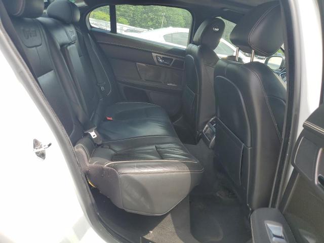 Photo 10 from auction – 2013 JAGUAR XF RS with VIN SAJWA0KZ8DMS97392