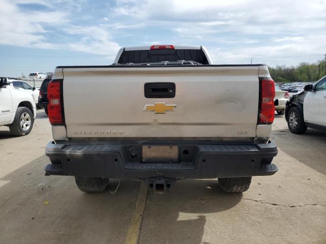 Photo 6 from auction – 2018 CHEVROLET SILVERADO with VIN 1GC1KWEY3JF117280