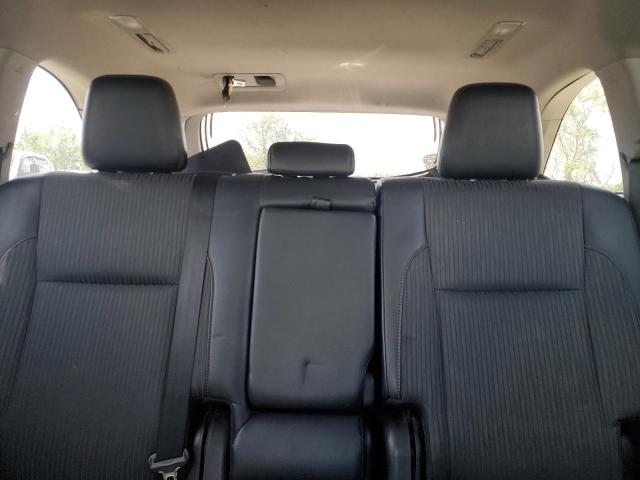 Photo 10 from auction – 2017 TOYOTA HIGHLANDER with VIN 5TDBZRFH5HS413587