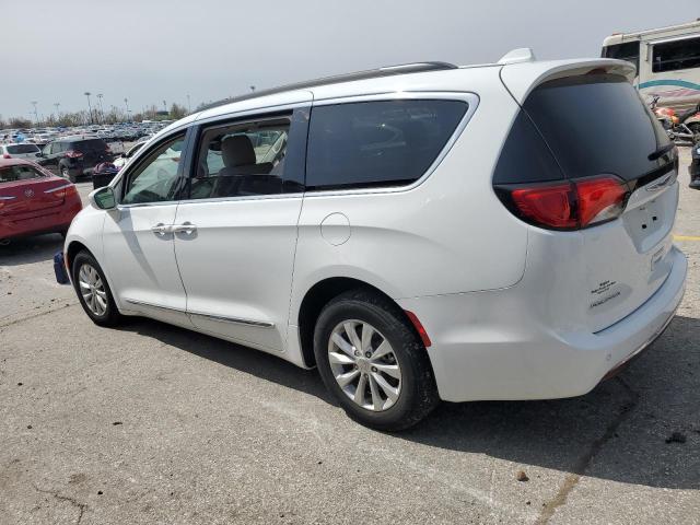 Photo 2 from auction – 2017 CHRYSLER PACIFICA T with VIN 2C4RC1BG7HR759650