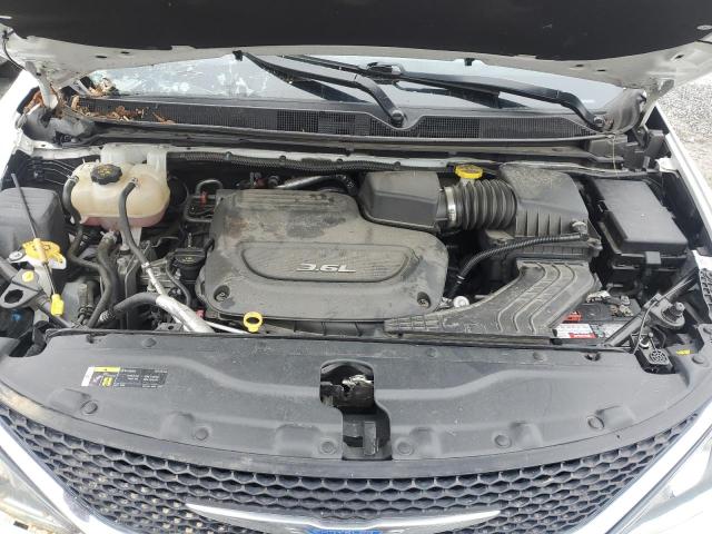 Photo 12 from auction – 2018 CHRYSLER PACIFICA L with VIN 2C4RC1GG9JR226536