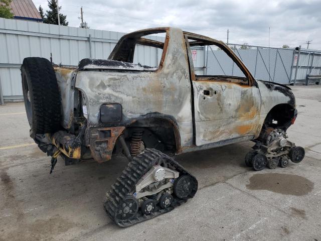 Photo 3 from auction – 2002 CHEVROLET TRACKER with VIN 2CNBJ18C126937858