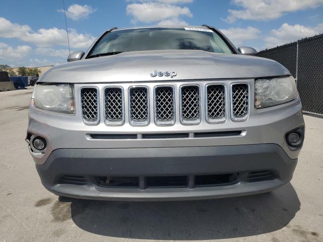 Photo 5 from auction – 2016 JEEP COMPASS LA with VIN 1C4NJCEA3GD636436