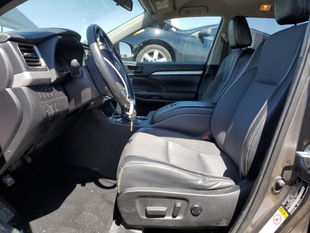 Photo 7 from auction – 2016 TOYOTA HIGHLANDER with VIN 5TDBKRFH6GS353631