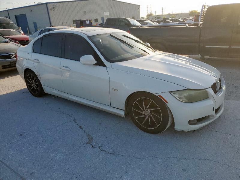 Photo 4 from auction – 2011 BMW 328 I with VIN WBAPH7C51BE682977