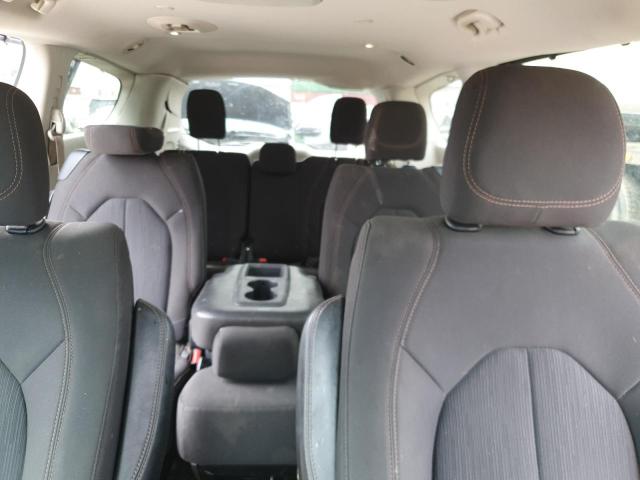 Снимка 10 от търг – 2019 CHRYSLER PACIFICA T с VIN 2C4RC1FGXKR525472