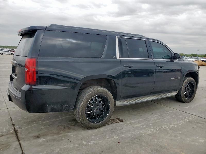 Photo 3 from auction – 2015 CHEVROLET SUBURBAN K with VIN 1GNSKJKC4FR139043