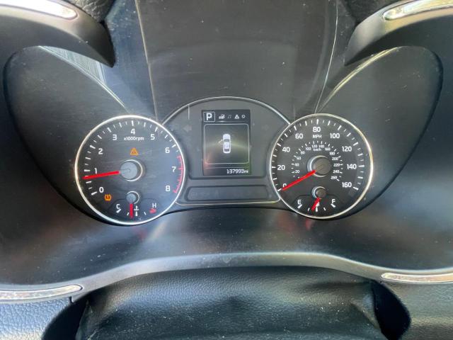 Photo 8 from auction – 2018 KIA FORTE LX with VIN 3KPFL4A76JE196281