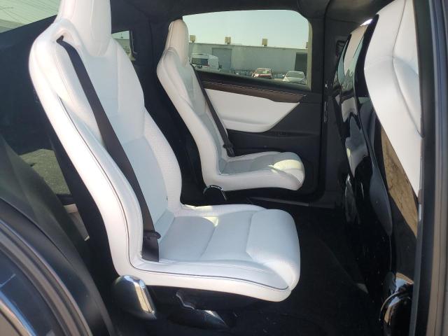 Photo 11 from auction – 2016 TESLA MODEL X with VIN 5YJXCBE44GF001421