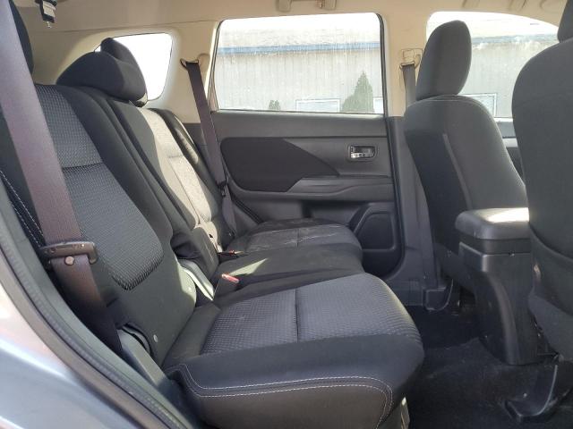 Photo 11 from auction – 2018 MITSUBISHI OUTLANDER with VIN JA4AD2A39JZ060699