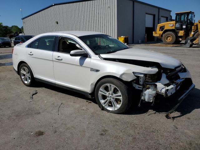 Photo 4 from auction – 2013 FORD TAURUS SEL with VIN 1FAHP2E89DG168392