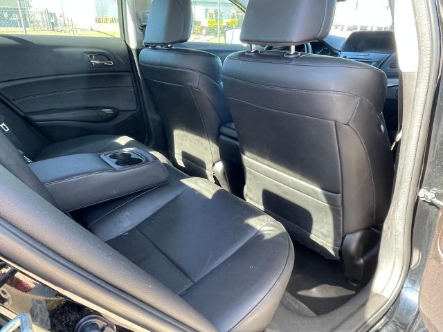 Photo 6 from auction – 2016 ACURA ILX PREMIU with VIN 19UDE2F71GA019861