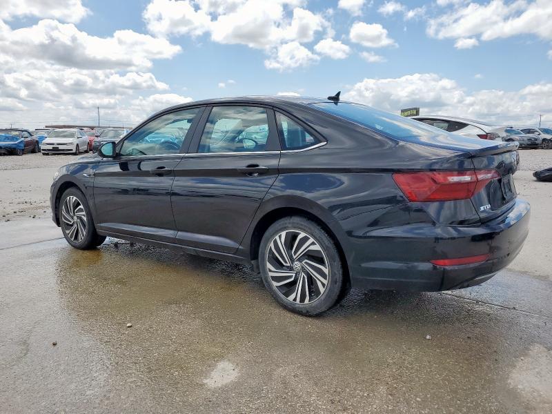 Photo 2 from auction – 2020 VOLKSWAGEN JETTA SEL with VIN 3VWEB7BUXLM038245
