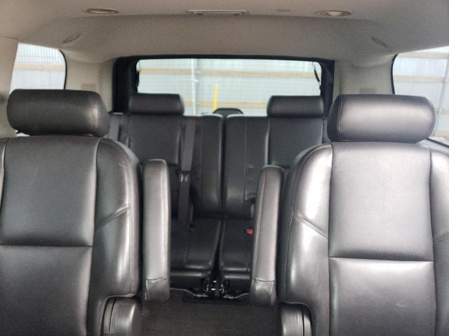 صورة رقم 10 من المزاد - 2010 GMC YUKON DENA مع VIN 1GKUKEEF0AR292093