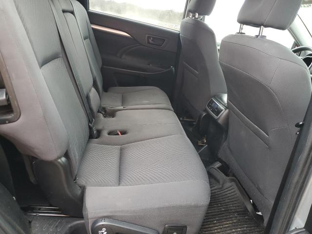 Photo 11 from auction – 2019 TOYOTA HIGHLANDER with VIN 5TDZARFH5KS061141