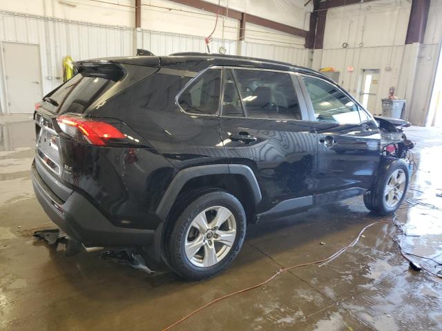 Photo 3 from auction – 2021 TOYOTA RAV4 XLE with VIN 2T3P1RFVXMC207145