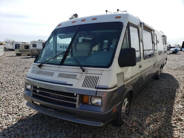 Photo 2 from auction – 1989 WINNEBAGO CLASS A MO with VIN 1WWAR20LXKF100039