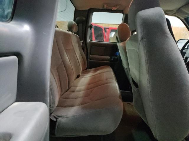 Photo 10 from auction – 2004 CHEVROLET SILVERADO with VIN 2GCEK19T341309300