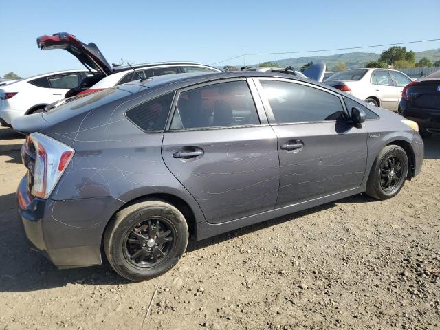 Photo 3 from auction – 2013 TOYOTA PRIUS with VIN JTDKN3DU7D1734658