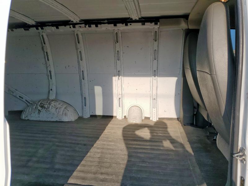 Photo 11 from auction – 2012 GMC SAVANA G25 with VIN 1GTW7FCA8C1165791