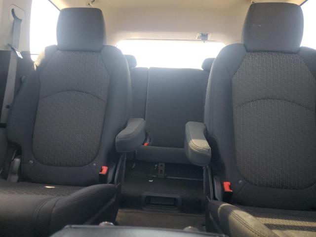 Photo 10 from auction – 2011 CHEVROLET TRAVERSE LT with VIN 1GNKRJEDXBJ396040
