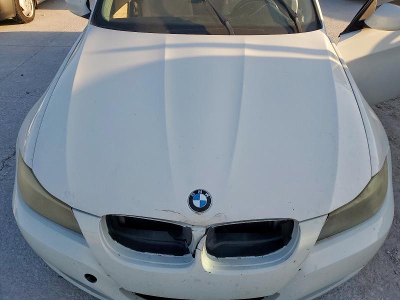 Photo 11 from auction – 2011 BMW 328 I with VIN WBAPH7C51BE682977