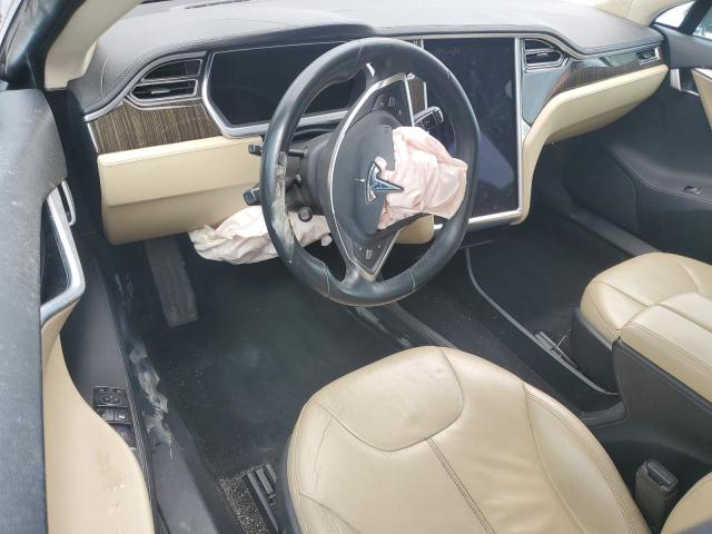 Photo 8 from auction – 2014 TESLA MODEL S with VIN 5YJSA1S13EFP29409