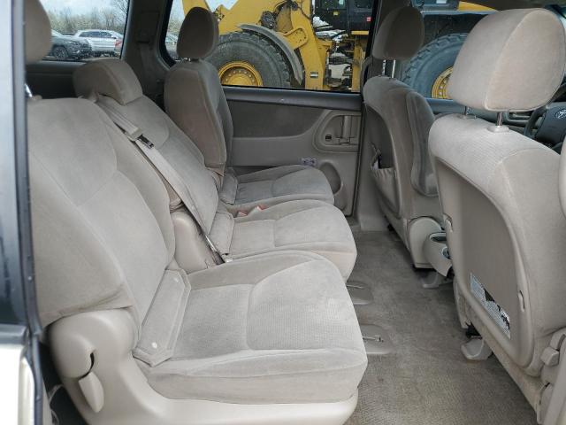 Photo 11 from auction – 2005 TOYOTA SIENNA CE with VIN 5TDZA23C65S323723