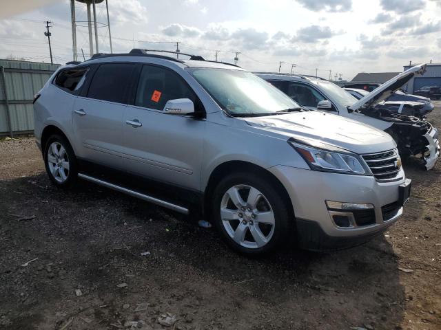 Photo 4 from auction – 2017 CHEVROLET TRAVERSE L with VIN 1GNKRGKD1HJ126517