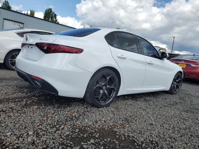 Photo 3 from auction – 2018 ALFA ROMEO GIULIA TI with VIN ZARFAECN4J7591217