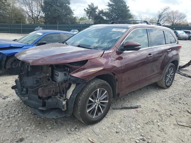 Снимка 1 от търг – 2017 TOYOTA HIGHLANDER с VIN 5TDKZRFH7HS229901