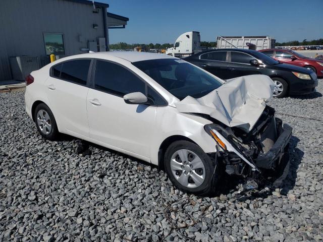 Photo 4 from auction – 2018 KIA FORTE LX with VIN 3KPFL4A73JE175095
