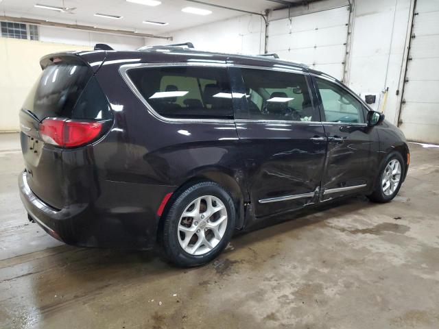 Photo 3 from auction – 2017 CHRYSLER PACIFICA T with VIN 2C4RC1EG6HR559922
