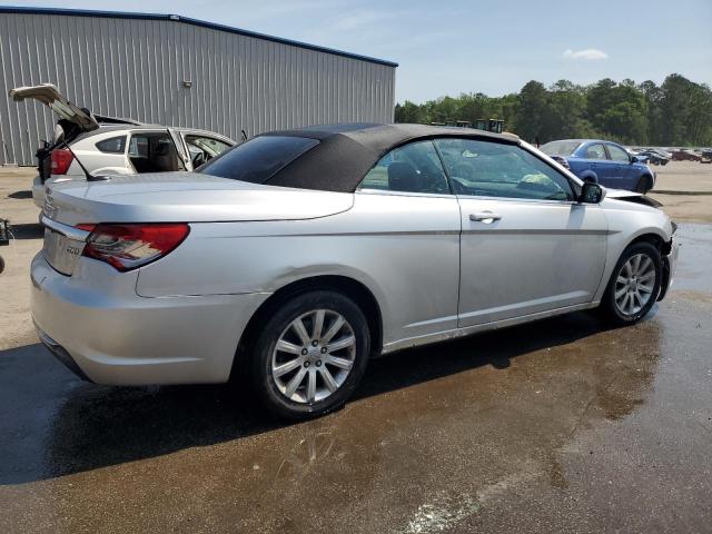 Photo 3 from auction – 2012 CHRYSLER 200 TOURIN with VIN 1C3BCBEB2CN229085