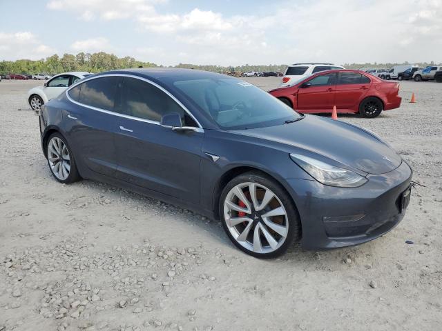 Photo 4 from auction – 2018 TESLA MODEL 3 with VIN 5YJ3E1EB2JF081004
