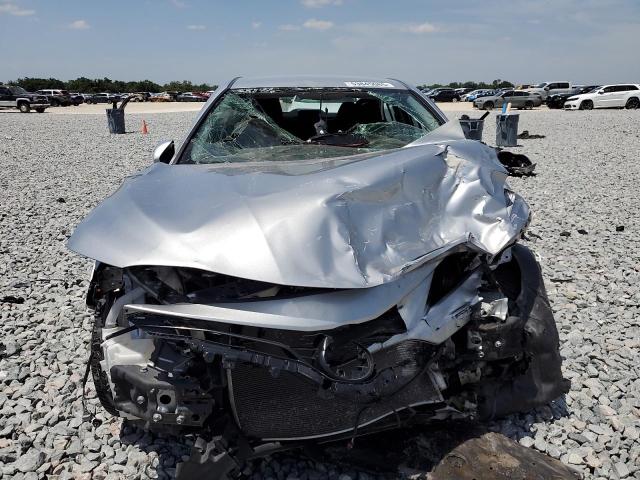 Photo 5 from auction – 2022 TOYOTA CAMRY with VIN 4T1C11BK8NU054222