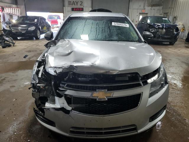 Photo 5 from auction – 2012 CHEVROLET CRUZE LS with VIN 1G1PC5SH2C7195996