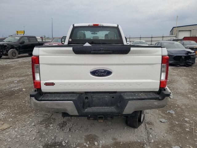 Zdjęcie 6 z aukcji – 2017 FORD F250 SUPER z VIN 1FT7X2B68HEE35225