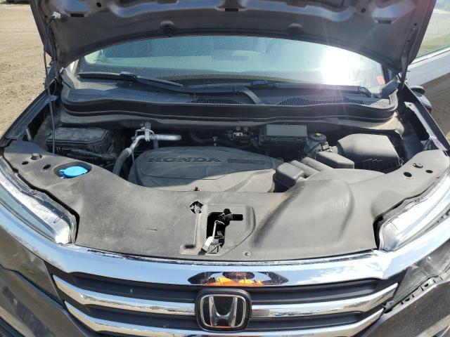 Photo 12 from auction – 2017 HONDA PILOT ELIT with VIN 5FNYF6H08HB049081
