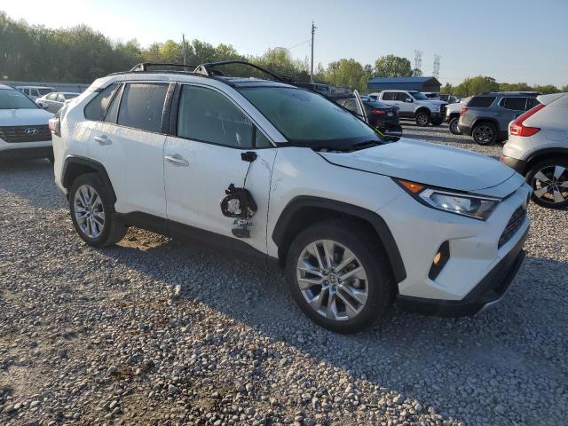 Photo 4 from auction – 2020 TOYOTA RAV4 with VIN JTMN1RFV3LD527960
