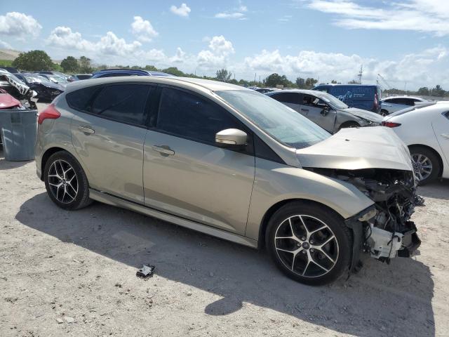 Photo 4 from auction – 2016 FORD FOCUS SE with VIN 1FADP3K28GL202029