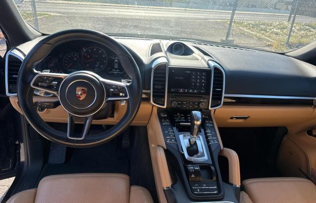 Photo 9 from auction – 2018 PORSCHE CAYENNE with VIN WP1AA2A22JKA07419