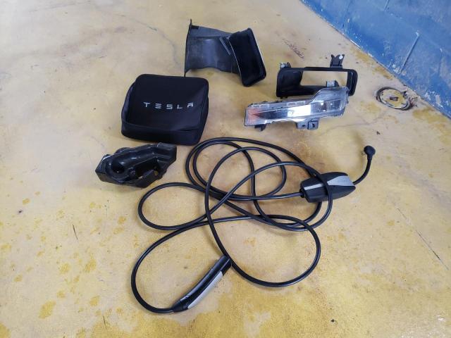 Photo 12 from auction – 2022 TESLA MODEL 3 with VIN 5YJ3E1EAXNF370967